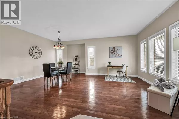 Hagersville, ON N0A1H0,20 OAK Crescent