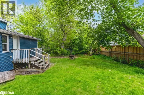 Wasaga Beach, ON L9Z1Z5,711 MOSLEY Street