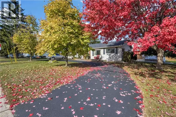 Brantford, ON N3R2N6,37 MORTON Avenue