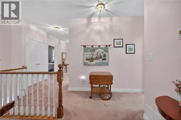 Mount Hope, ON L0R1W0,55 RIVEROAKS Drive