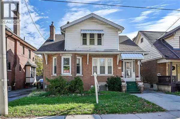 Hamilton, ON L8M3A4,103 LEINSTER Avenue S