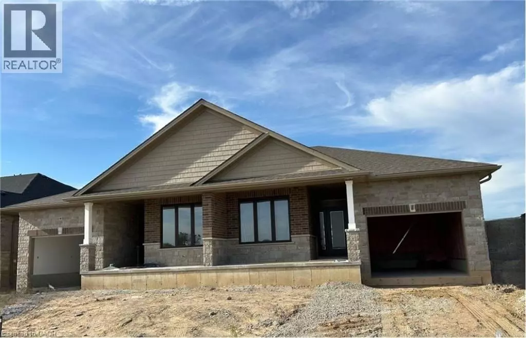 Delhi, ON N4B0B2,379 ARGYLE Avenue