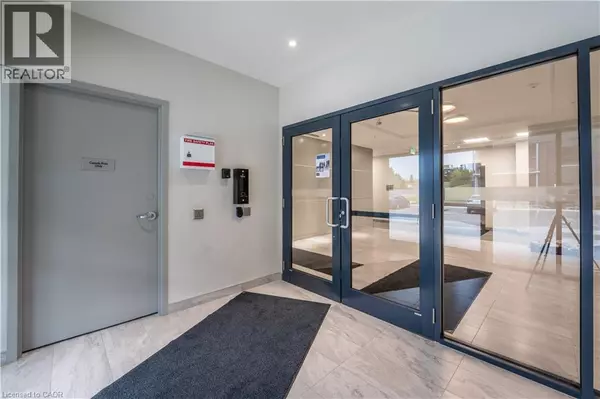 Kitchener, ON N2A0L3,1101 LACKNER PL #109