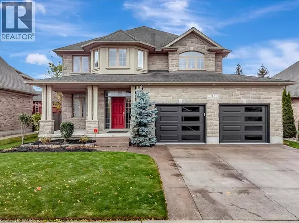 31 PIONEER TOWER Crescent, Kitchener, ON N2P2L2