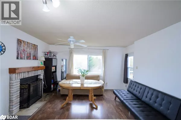 Collingwood, ON L9Y5B4,19 DAWSON DR #57