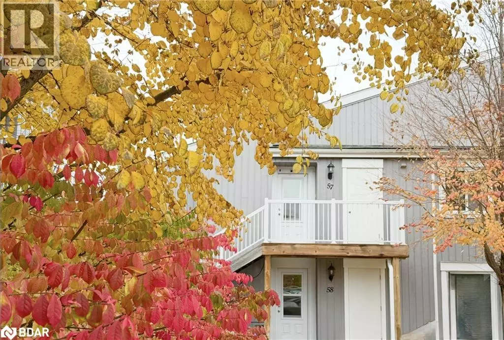 Collingwood, ON L9Y5B4,19 DAWSON DR #57