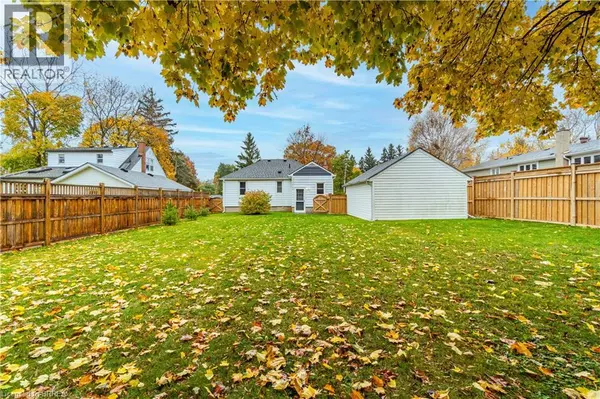 Waterdown, ON L0R2H0,49 KELLY Street