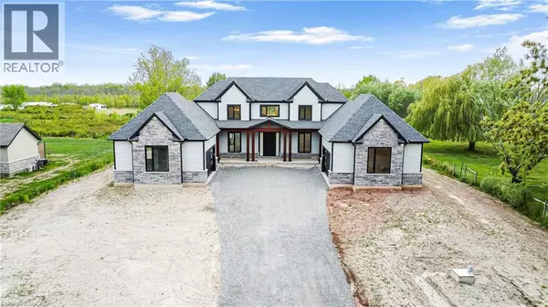 256 MOUNTAIN Road, Grimsby, ON L3M4E7