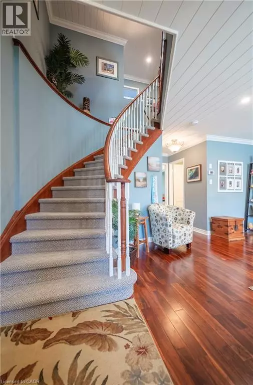 Oakville, ON L6M4B4,2130 FOREST GATE Park