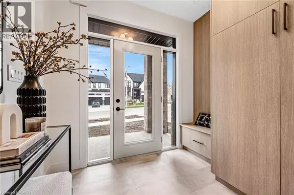 Kitchener, ON N2B3W5,83 DUNNIGAN Drive