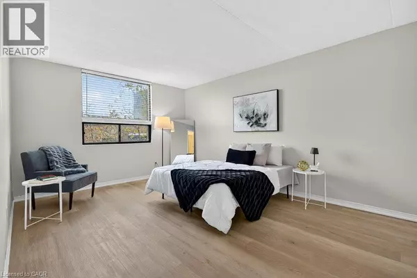 Stoney Creek, ON L8G5B2,99 DONN AVE #602