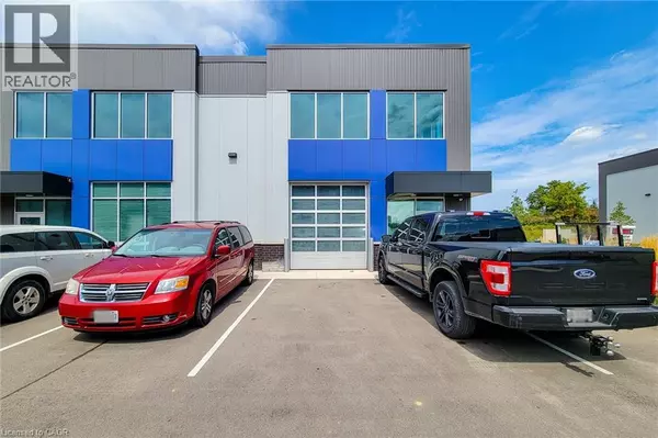 Hamilton, ON L8W0C7,395 ANCHOR RD #22