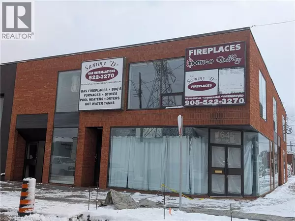 Hamilton, ON L8H1C7,1645 MAIN ST East #1