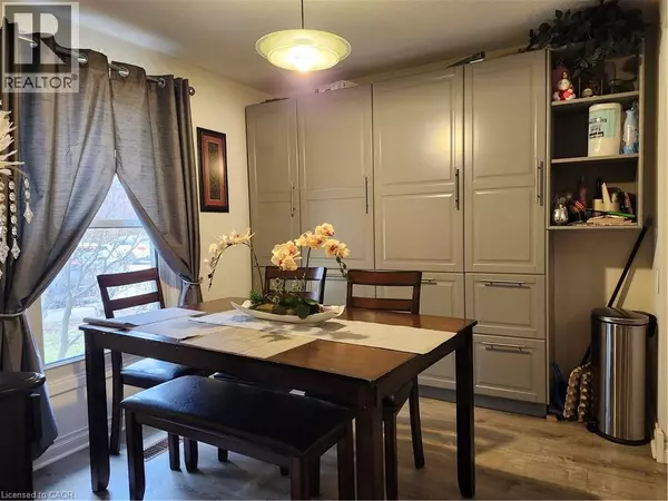 Cambridge, ON N1R6G1,235 FERGUSON AVE #55