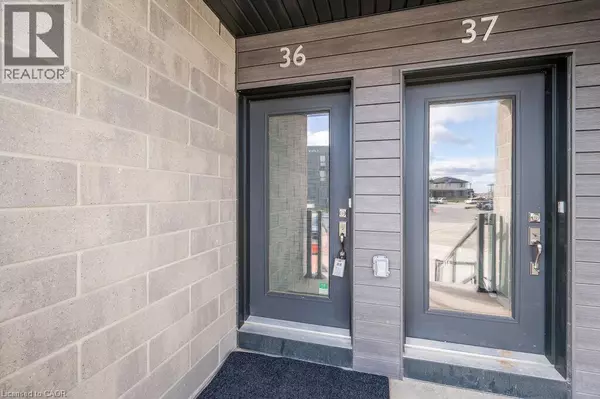 Kitchener, ON N2R0P7,261 WOODBINE AVE #36