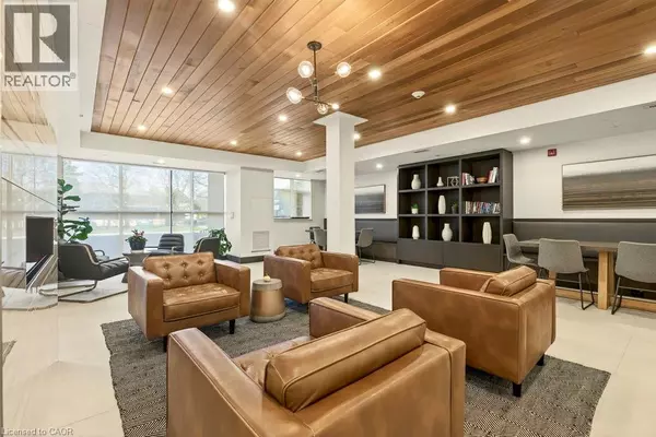 Burlington, ON L7T0C1,320 PLAINS RD East #616