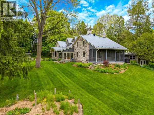 Kitchener, ON N2P2J3,17 THE KIRKSWAY