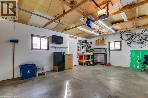 Brantford, ON N3S1B7,97 SEVENTH Avenue