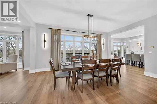 Caledonia, ON N3W1C8,397 CAITHNESS Street E