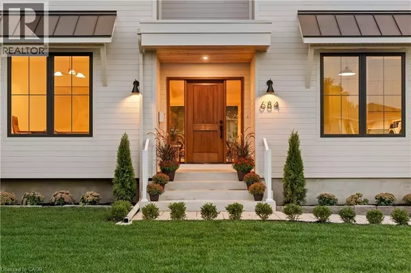 Burlington, ON L7R3B9,684 PEELE Boulevard