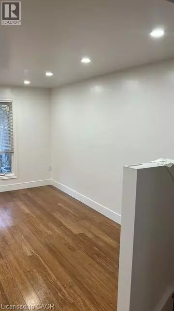 Guelph, ON N1H8G3,78 GRANDRIDGE Crescent