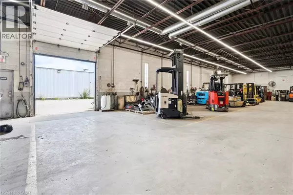 Oakville, ON L6J2X7,1054 SOUTH SERVICE Road