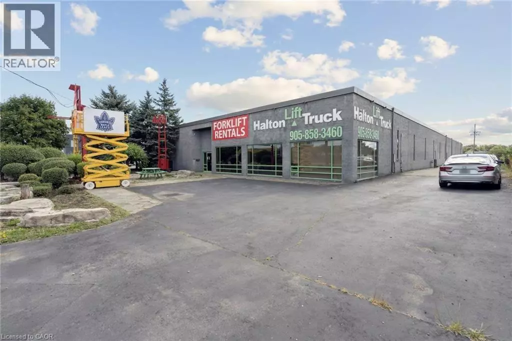 Oakville, ON L6J2X7,1054 SOUTH SERVICE Road