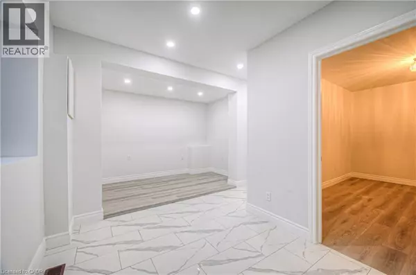 Brantford, ON N2S2J8,88 HURON Street