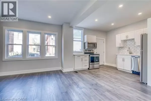 Hamilton, ON L8L6J4,23 GIBSON AVE #2