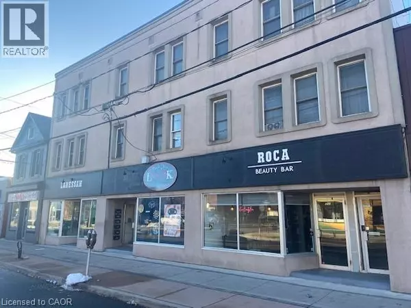 Hamilton, ON L8V1A9,546 CONCESSION Street