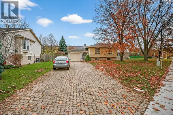 Stoney Creek, ON L8G1M4,332 KING Street E