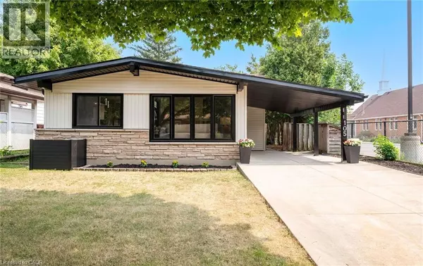 Hamilton, ON L8V2L8,105 LILACSIDE Drive