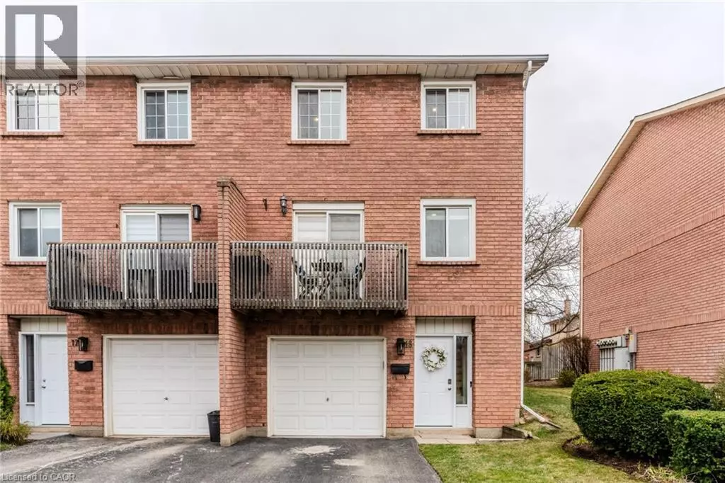Stoney Creek, ON L8G4T4,29 HERITAGE DR #18