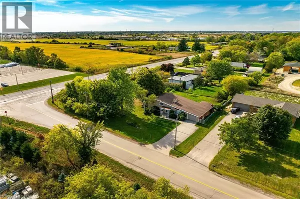 5 THIRD Road E, Stoney Creek, ON L8J3J5