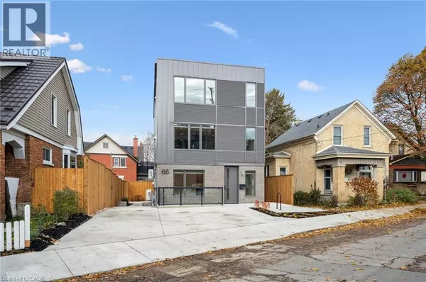 Waterloo, ON N2J1B9,66 UNION ST #3