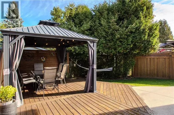 Mount Hope, ON L0R1W0,209 PORTAGE Lane