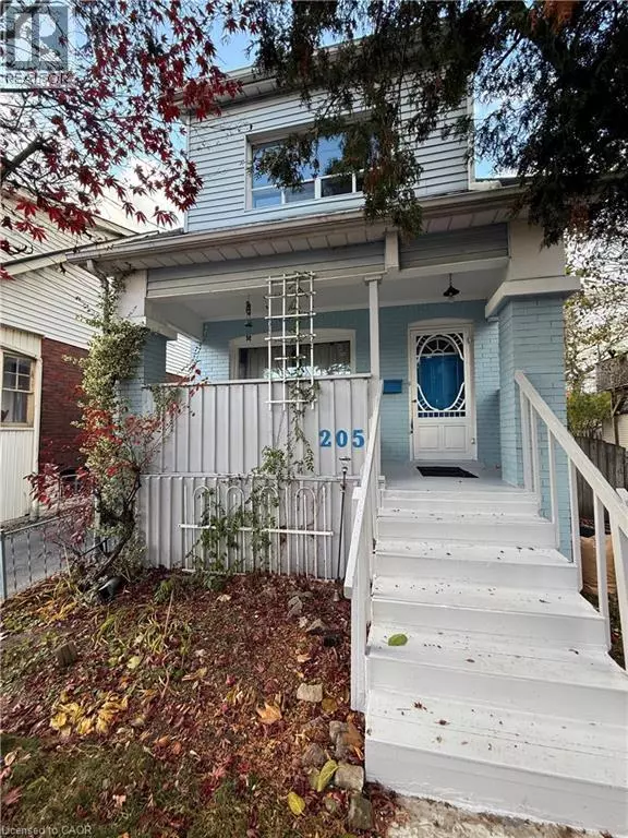 205 LOCKE Street N, Hamilton, ON L8R3B1