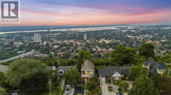 47 MOUNTAIN PARK Avenue, Hamilton, ON L9A1A1