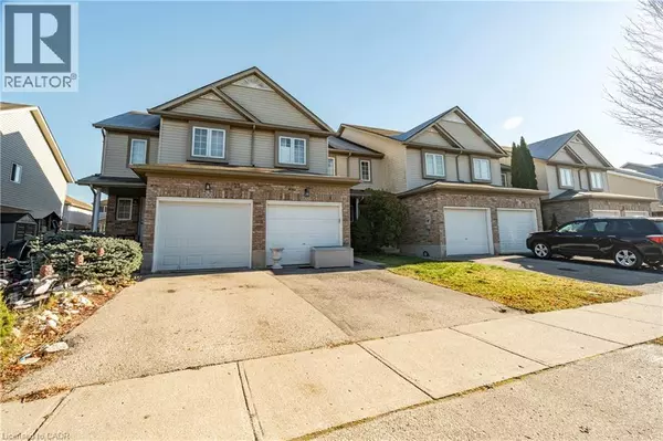 Kitchener, ON N2E4C9,102 DONNENWERTH Drive