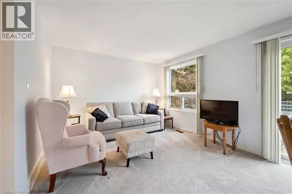 Kitchener, ON N2N3B6,66 BENESFORT Drive