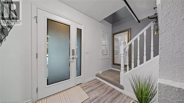 Cambridge, ON N3C4E7,128 MCMEEKEN Drive