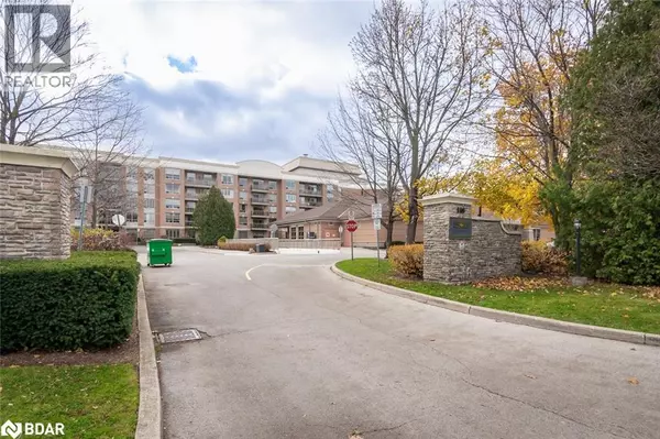 Burlington, ON L7L6P6,100 BURLOAK DR #2112