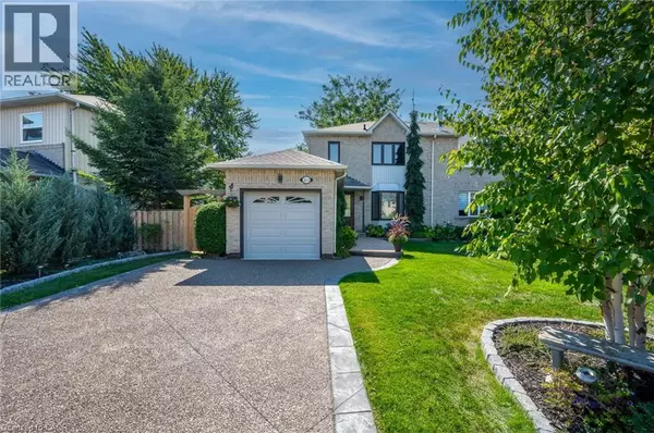 Oakville, ON L6H5K3,163 ROSS Lane