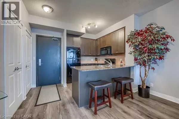 Mississauga, ON L7Z0A3,90 ABSOLUTE AVE #2202