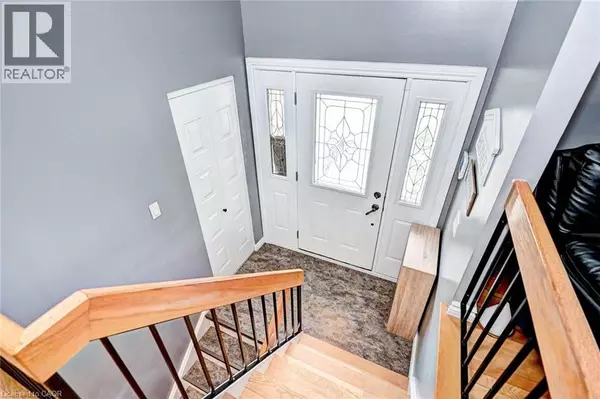 Cambridge, ON N1S4H4,288 SALISBURY Avenue