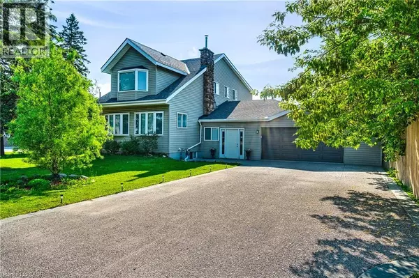 322 JONES Road, Hamilton, ON L8E5N2