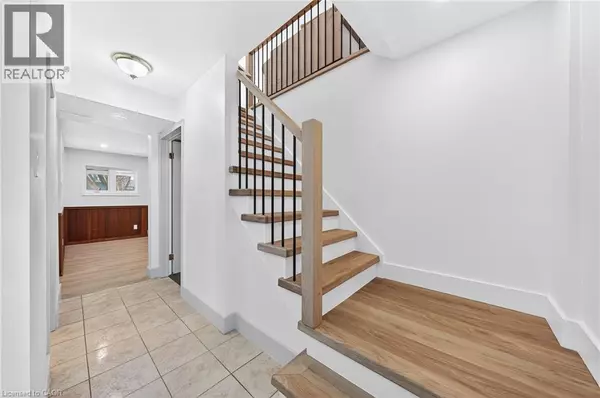 Elmira, ON N3B1A7,11 NIGHTINGALE Crescent