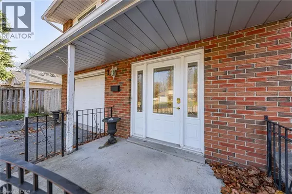 Elmira, ON N3B1A7,11 NIGHTINGALE Crescent