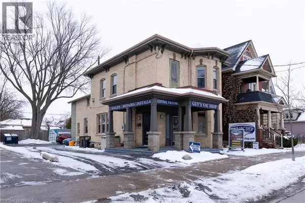 Brantford, ON N3T3J1,203 BRANT AVE #1