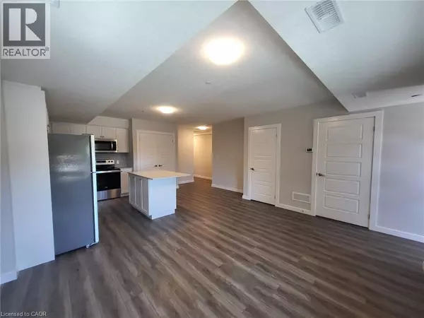 Kitchener, ON N2E0B8,118 GRAVEL RIDGE TRL #D16